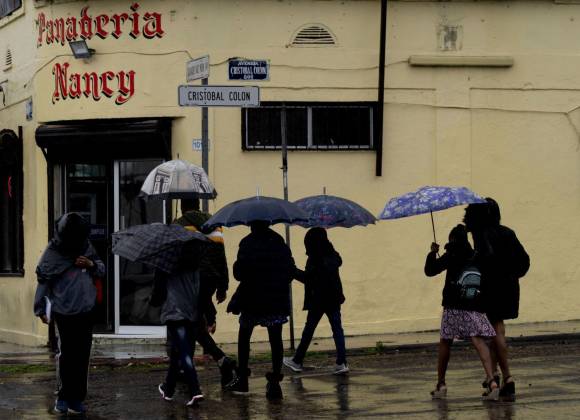 Prepárese... Frente Frío y Ciclón Tropical provocarán temperaturas de 5 grados y lluvias intensas; SMN advierte sobre temperaturas de superiores a 40 grados en estos 16 estados