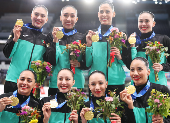 Las ‘sirenas mexicanas’ ganan oro en Copa Mundial de Natación Artística