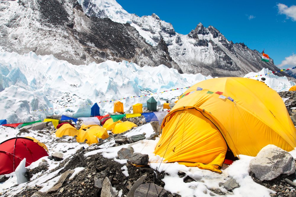 Los drones abordan la crisis de residuos del Everest