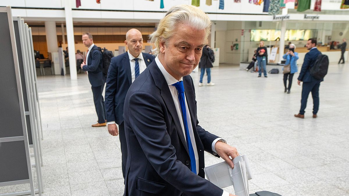 Los ciberataques holandeses son los últimos en la campaña electoral de la UE marcada por perturbaciones y violencia