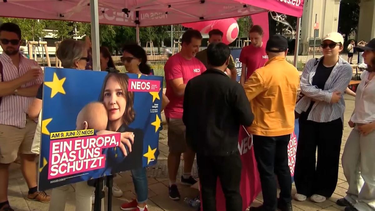 Los partidos austriacos celebran actos finales de campaña antes de las elecciones europeas del domingo