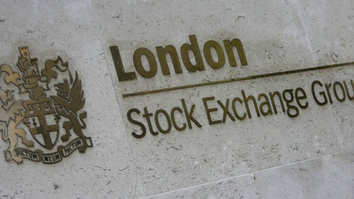 Se insta a la Bolsa de Londres a hacer más para retener a los comerciantes minoristas