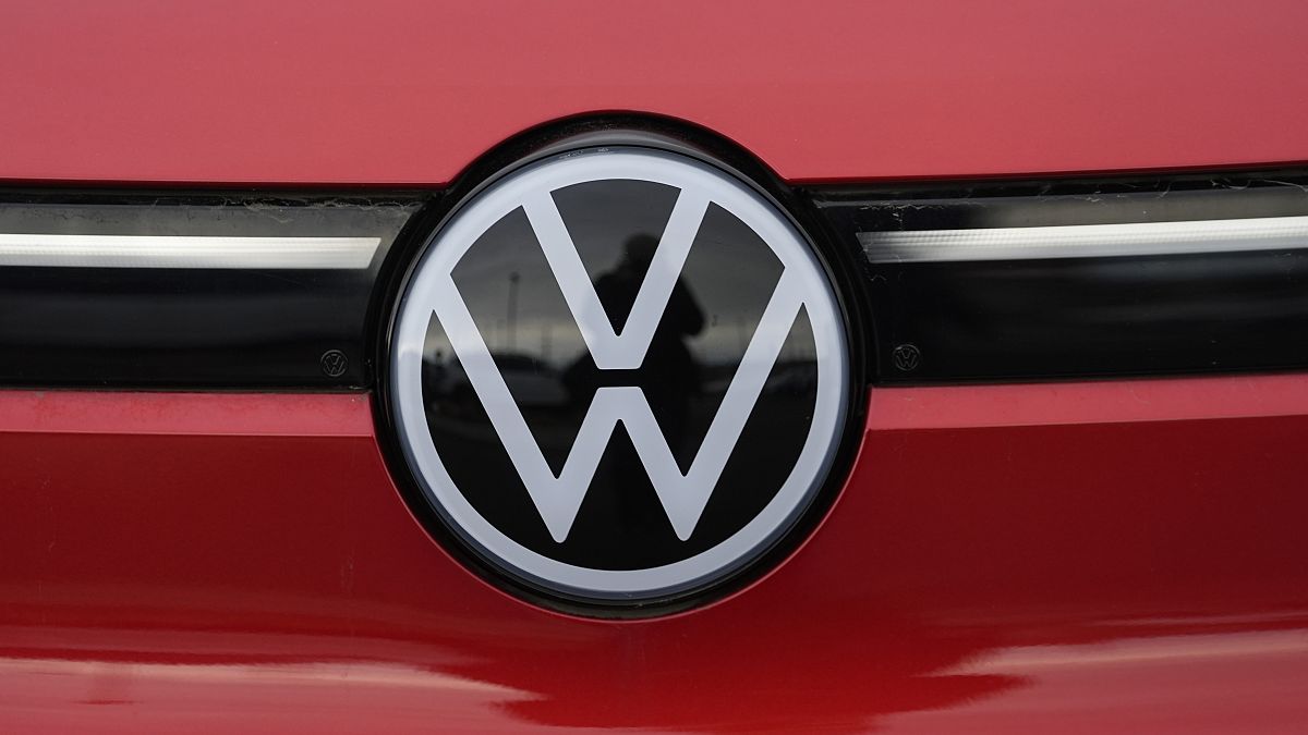Volkswagen busca impulsar las ventas de coches eléctricos con paneles solares