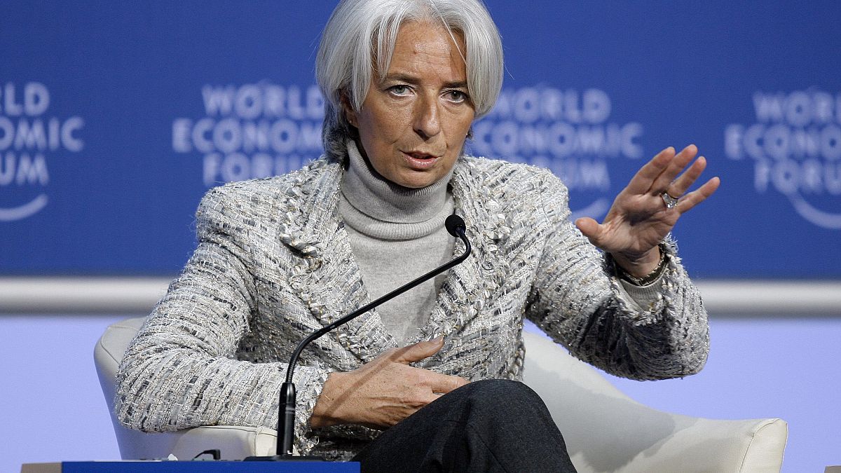 Lagarde prevé un camino accidentado hacia una inflación del 2% en medio de incertidumbres
