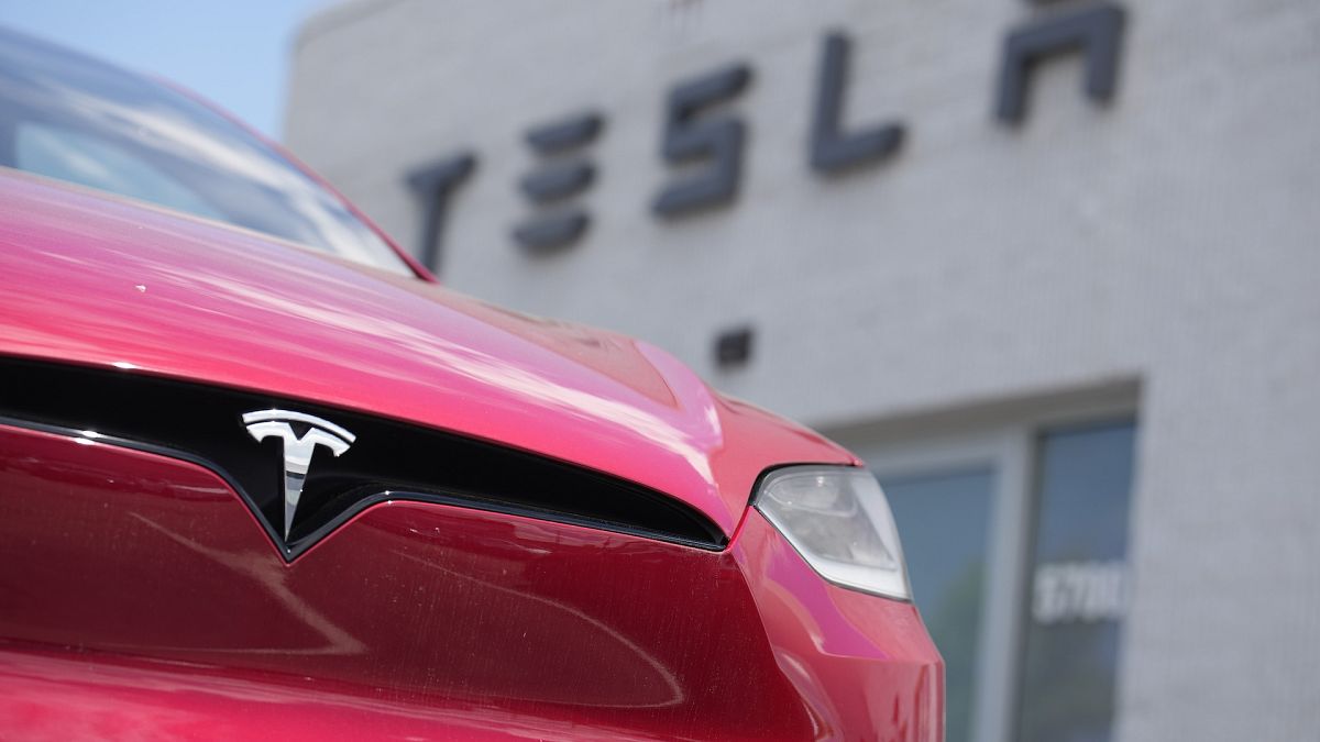 Las acciones de Tesla se disparan y las entregas del segundo trimestre superan las estimaciones