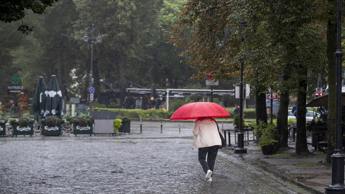 Una persona muere en las fuertes tormentas que azotan los países bálticos