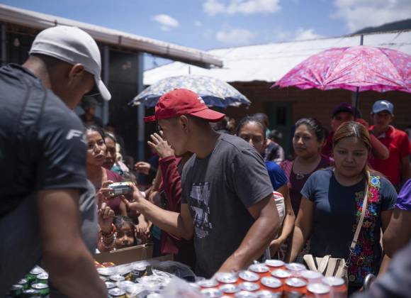 Asiste Embajada de México en Guatemala a mexicanos desplazados