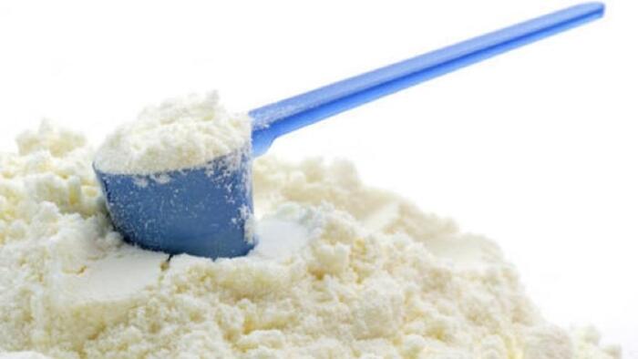 Colombia abre investigación a leche importada