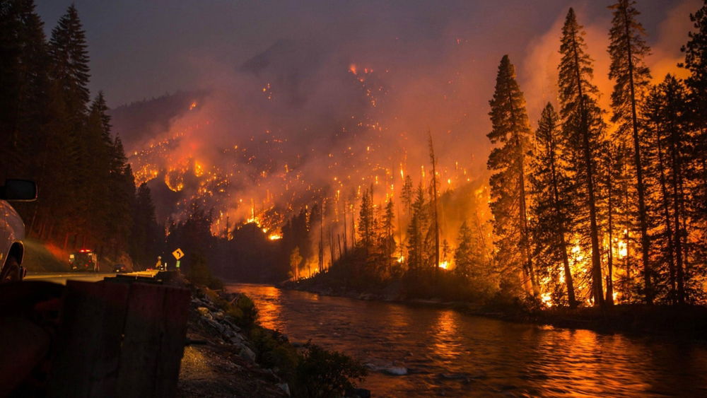 Se sospecha que un incendio provocado en California provocó el mayor incendio de EE. UU. en 2024