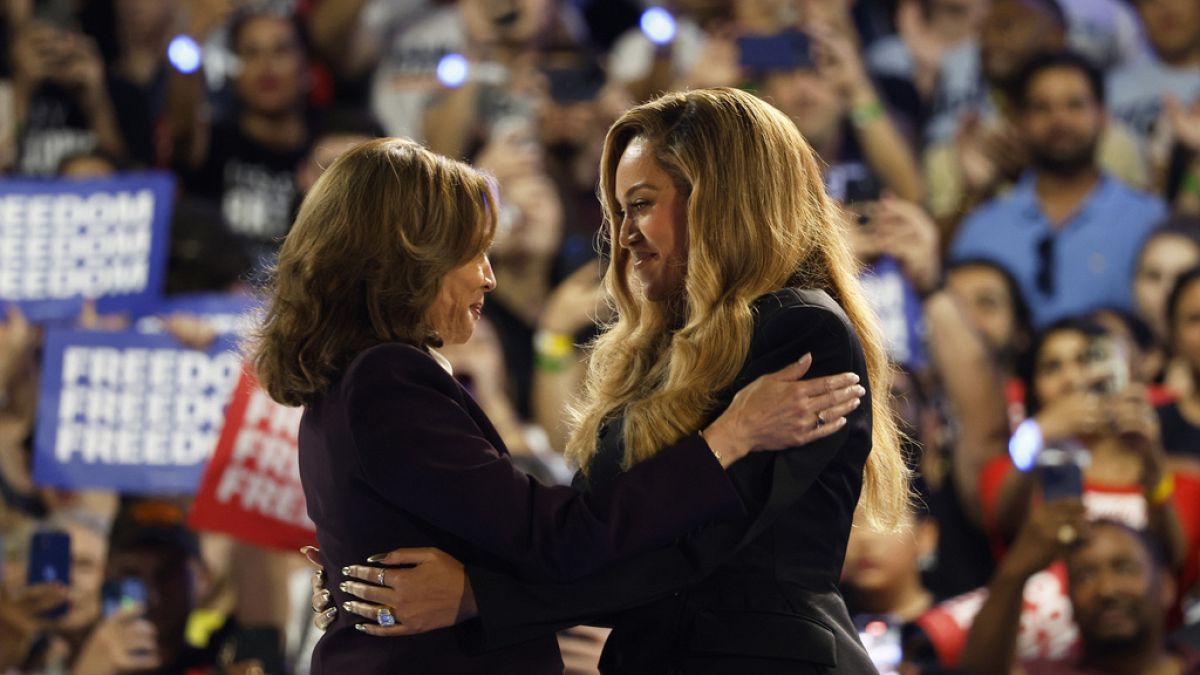 Beyoncé se une a Kamala Harris en mitin en Texas e ilumina la campaña demócrata