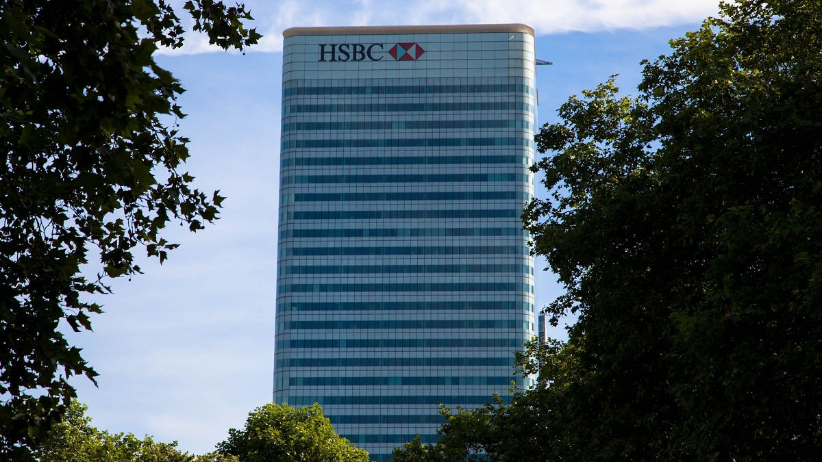 La reestructuración de HSBC divide sus operaciones entre Oriente y Occidente