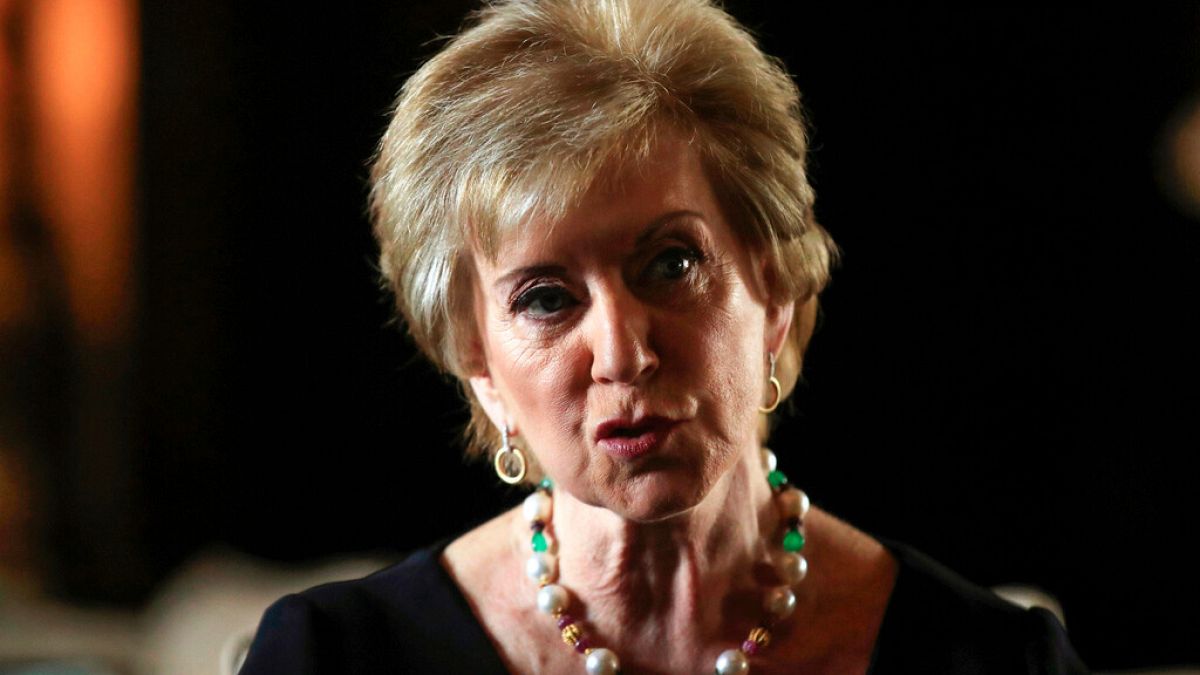 Trump nomina a la ex directora ejecutiva de lucha libre Linda McMahon y al personaje de televisión Dr. Oz para puestos en el gabinete