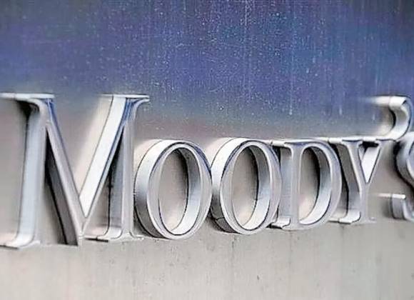 Baja Moody’s a negativa perspectiva de México