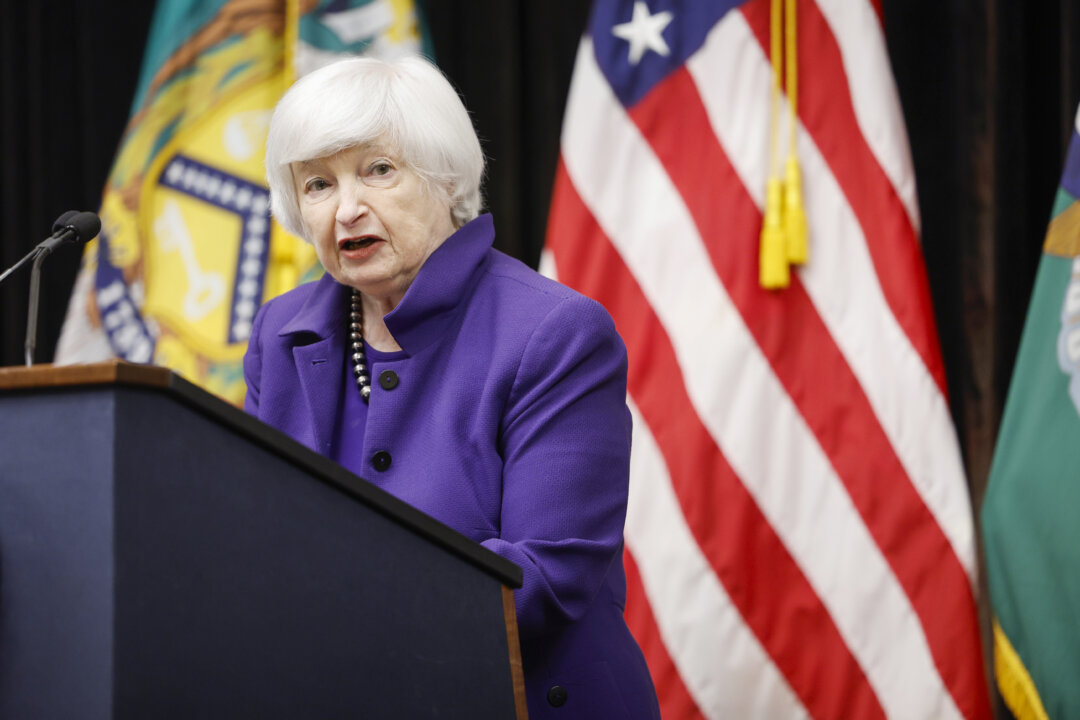 Yellen dice que Estados Unidos alcanzará el techo de deuda a mediados de enero, lo que obligará al Tesoro a emplear “medidas extraordinarias”