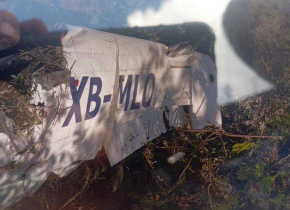 Registran 7 pasajeros muertos en desplome de avioneta Quitupan, Jalisco