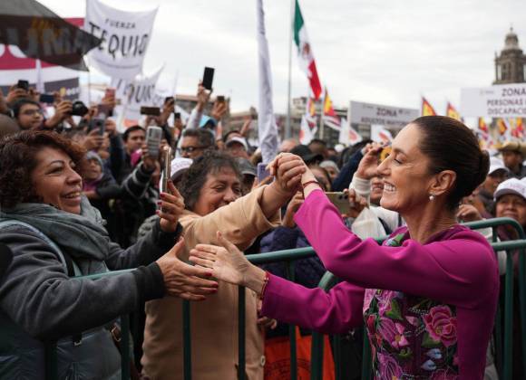 Se desatan robos durante evento de Claudia Sheinbaum en el Zócalo de la CDMX; detienen a 14