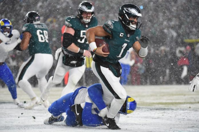 Informe de lesiones de los Eagles: Jalen Hurts, Quinyon Mitchell evitó lesiones ‘importantes’ el domingo