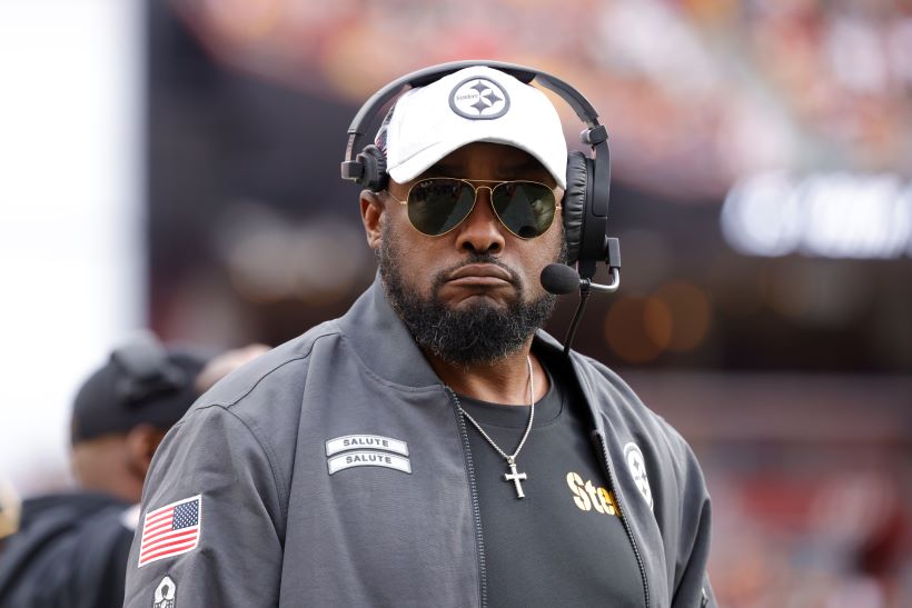 Pittsburgh Steelers: Mike Tomlin en el banquillo después de una sexta derrota consecutiva en los playoffs