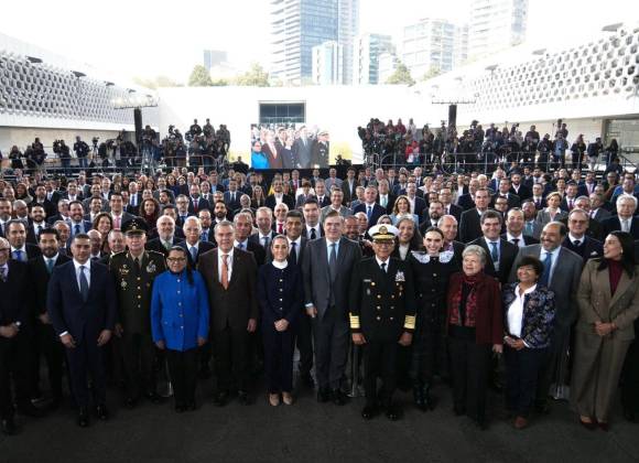 Presenta Claudia Sheinbaum el ‘Plan México’; buscan inversiones por 277 mil mdd